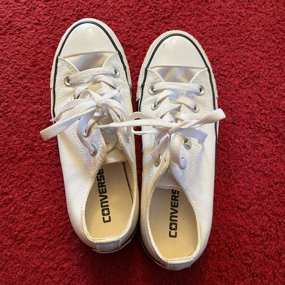 White converse